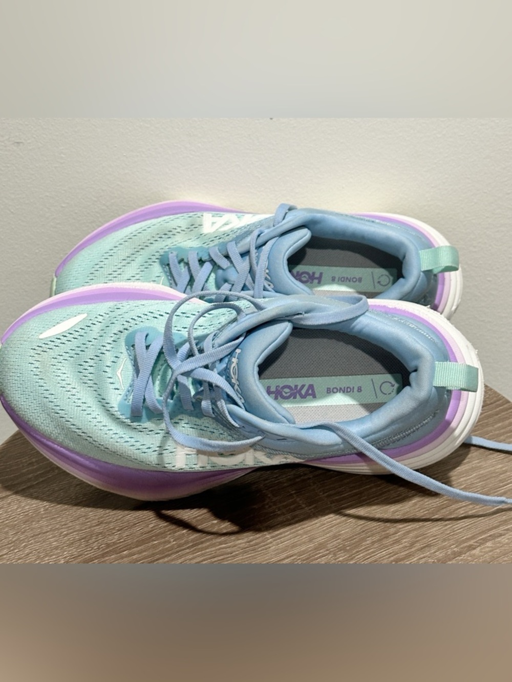 Hoka Bondi 8 Sneakers - Picture 9 of 12
